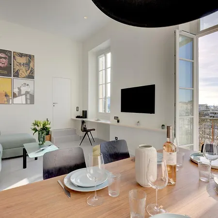 Immogroom - Luxueux - 2min Du Palais - Vue - Clim Apartment *