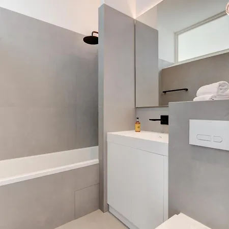 Apartment Immogroom - Luxueux - 2min Du Palais - Vue - Clim Cannes