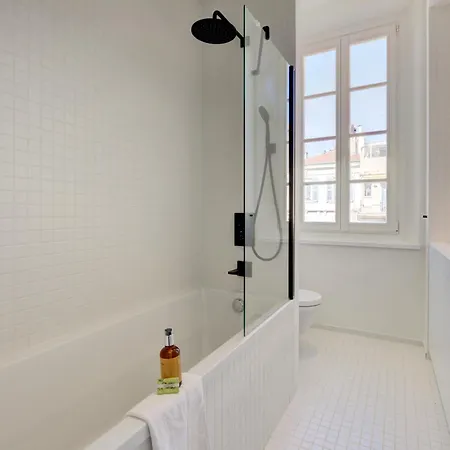 Immogroom - Luxueux - 2min Du Palais - Vue - Clim * Cannes